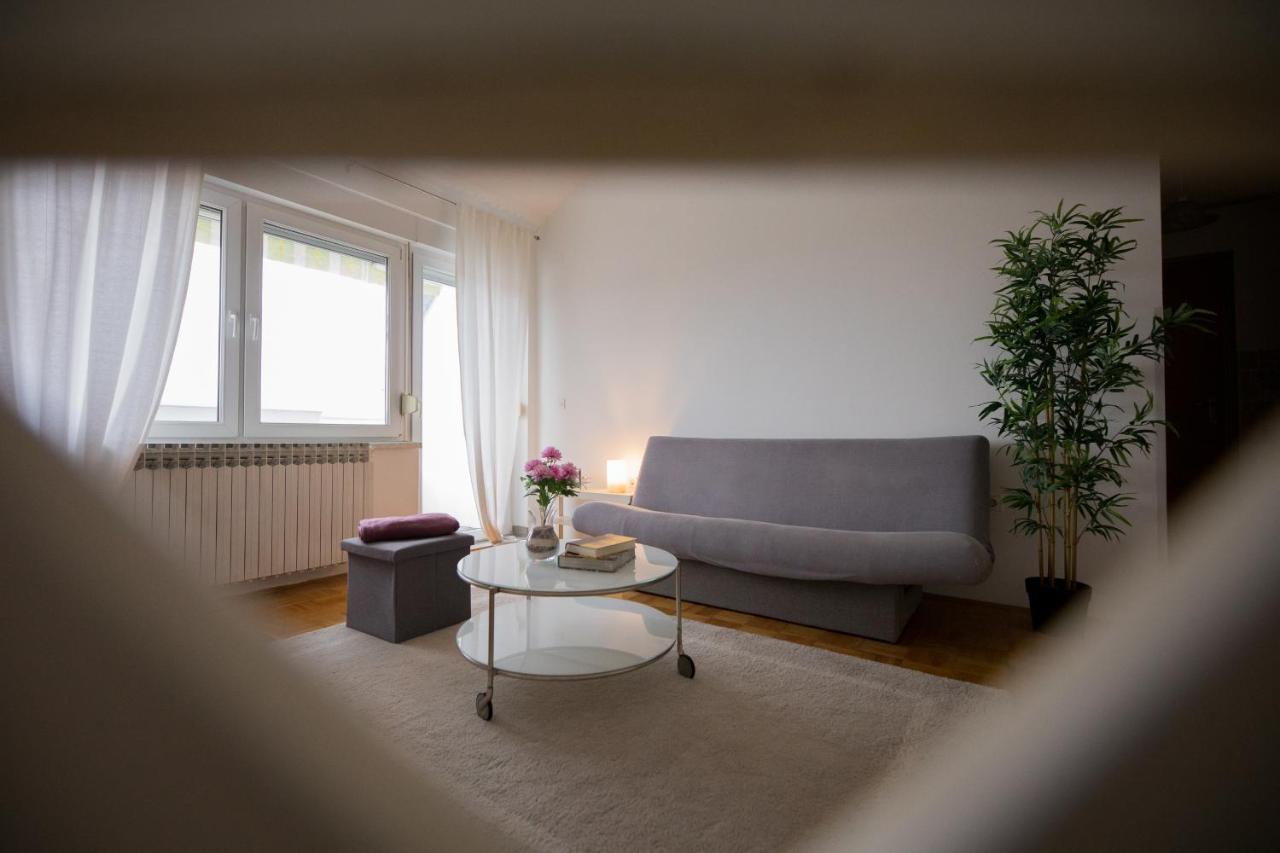 Apartman Ana Appartement Osijek Buitenkant foto