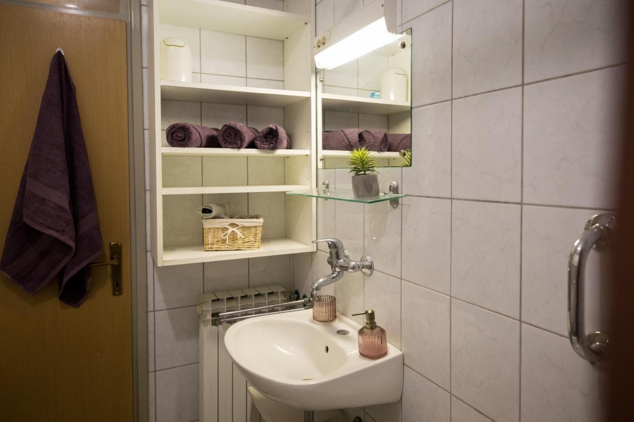 Apartman Ana Appartement Osijek Buitenkant foto
